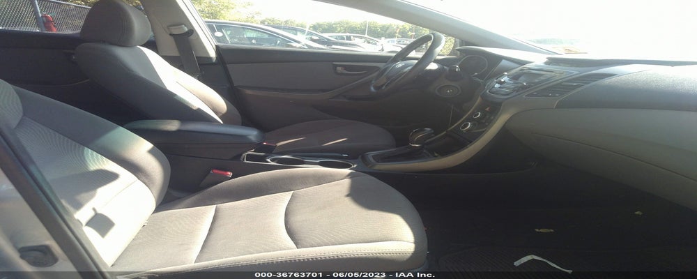 5NPDH4AE0GH736638 2016 HYUNDAI ELANTRA photo no. 5