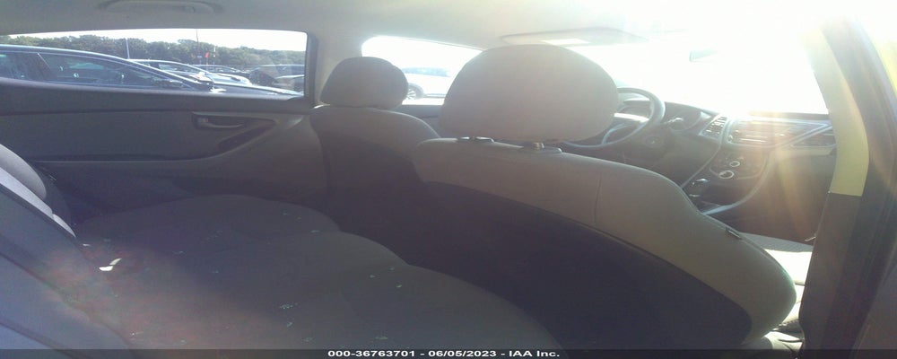 5NPDH4AE0GH736638 2016 HYUNDAI ELANTRA photo no. 8