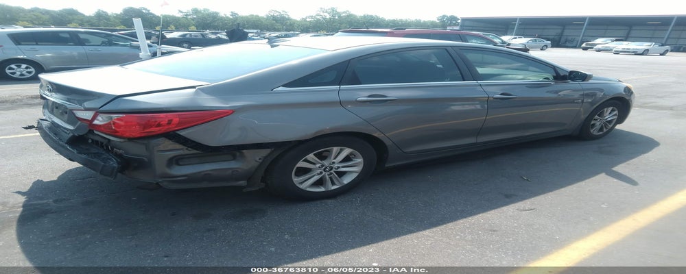 5NPEB4ACXCH487540 2012 HYUNDAI SONATA photo no. 4