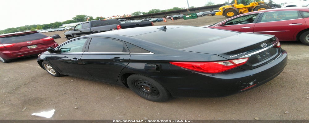 5NPEB4ACXBH294254 2011 HYUNDAI SONATA photo no. 3
