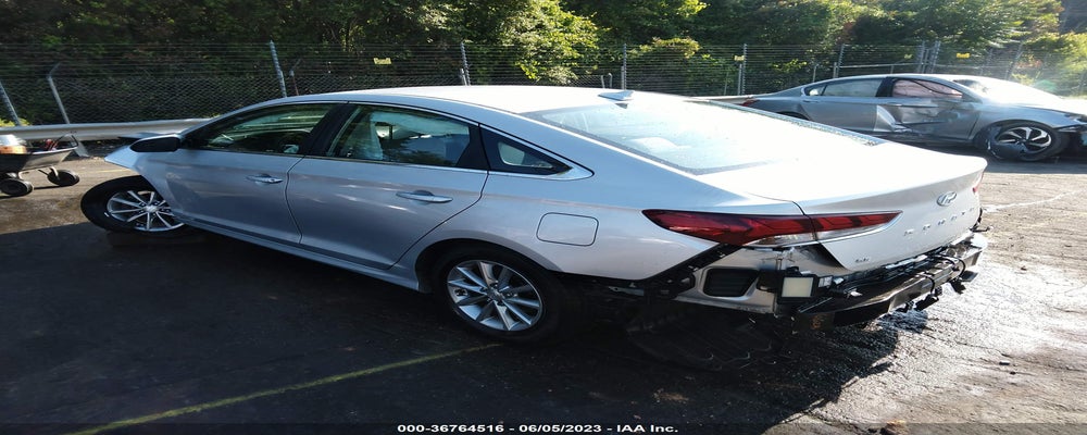 5NPE24AF6JH626697 2018 HYUNDAI SONATA photo no. 3