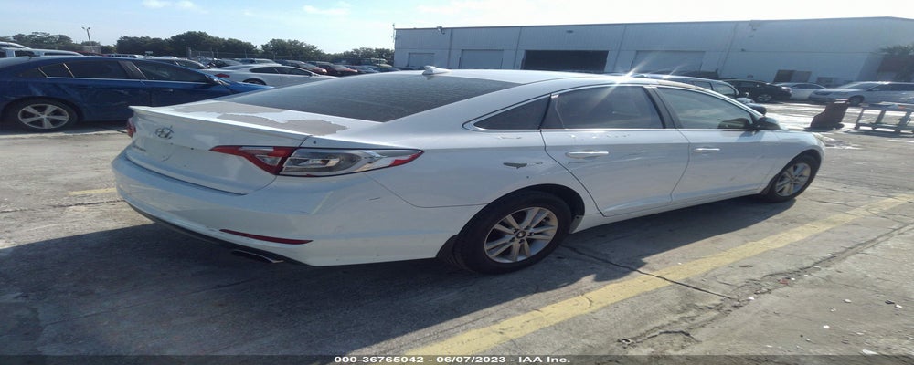 5NPE24AF1GH417067 2016 HYUNDAI SONATA photo no. 4