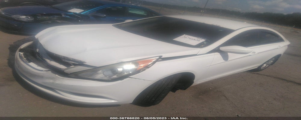 5NPEB4AC2CH375377 2012 HYUNDAI SONATA photo no. 2