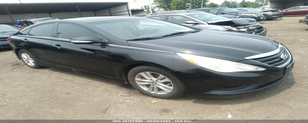 5NPEB4AC0EH821013 2014 HYUNDAI SONATA photo no. 8