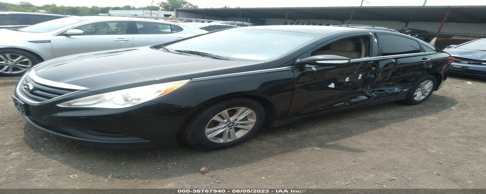 5NPEB4AC0EH821013 2014 HYUNDAI SONATA photo no. 2