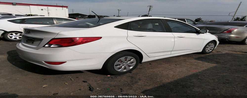 KMHCT4AE9FU915464 2015 HYUNDAI ACCENT photo no. 4