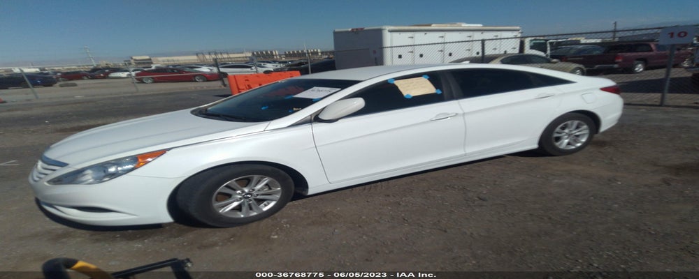 5NPEB4AC2DH802302 2013 HYUNDAI SONATA photo no. 2