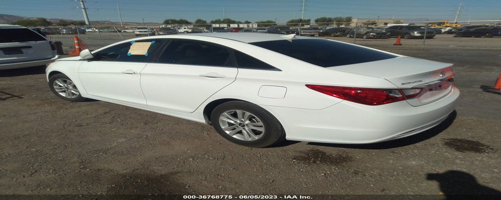 5NPEB4AC2DH802302 2013 HYUNDAI SONATA photo no. 3
