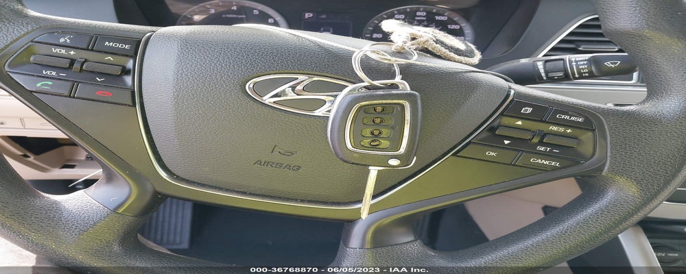 5NPE24AF2HH456719 2017 HYUNDAI SONATA photo no. 11