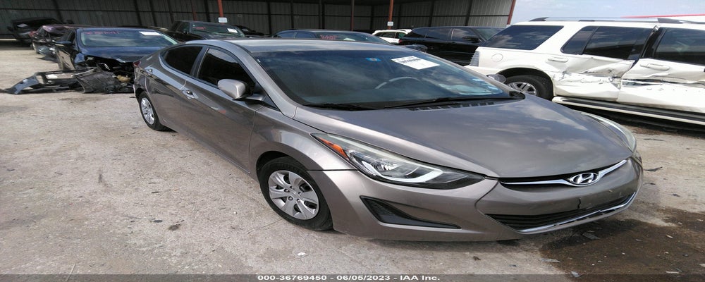 5NPDH4AE1GH793091 2016 HYUNDAI ELANTRA photo no. 16