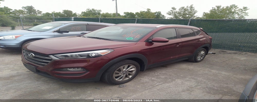 KM8J33A4XGU120692 2016 HYUNDAI TUCSON photo no. 2