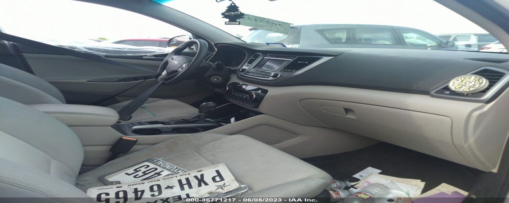 KM8J33A49HU279950 2017 HYUNDAI TUCSON photo no. 5