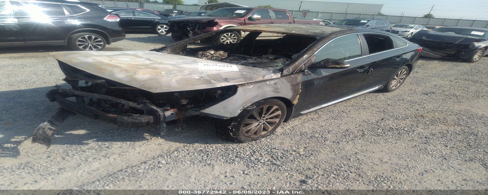 5NPE34AF7HH556814 2017 HYUNDAI SONATA photo no. 2