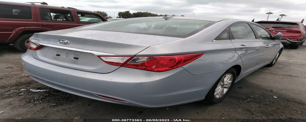 5NPEB4AC5DH692992 2013 HYUNDAI SONATA photo no. 4