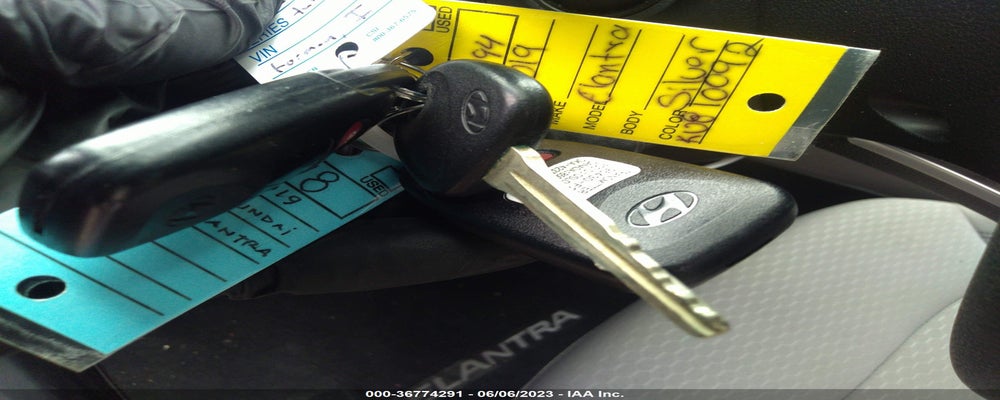 KMHD84LF2KU810092 2019 HYUNDAI ELANTRA photo no. 11