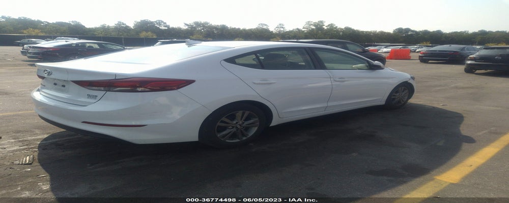 5NPD84LF9HH102011 2017 HYUNDAI ELANTRA photo no. 4