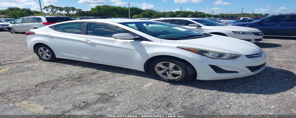 5NPDH4AE3FH647158 2015 HYUNDAI ELANTRA photo no. 16