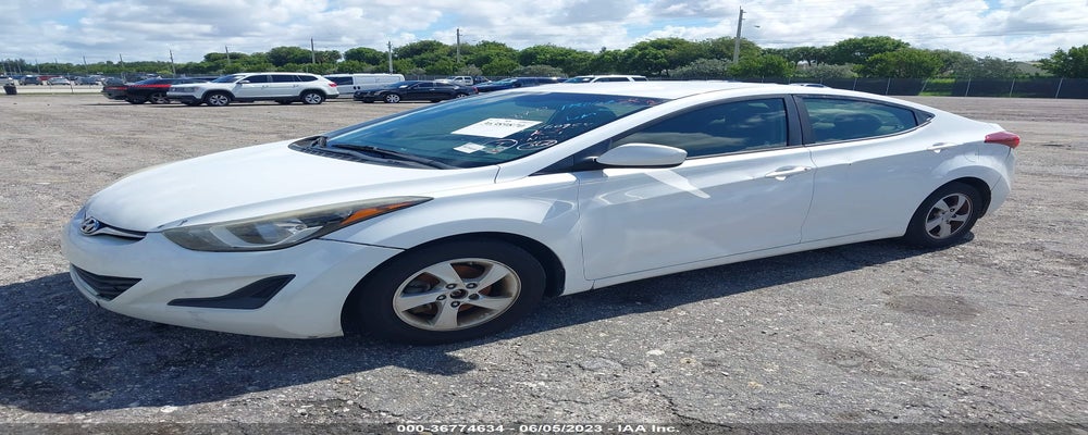 5NPDH4AE3FH647158 2015 HYUNDAI ELANTRA photo no. 2