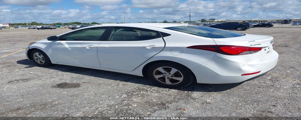 5NPDH4AE3FH647158 2015 HYUNDAI ELANTRA photo no. 3