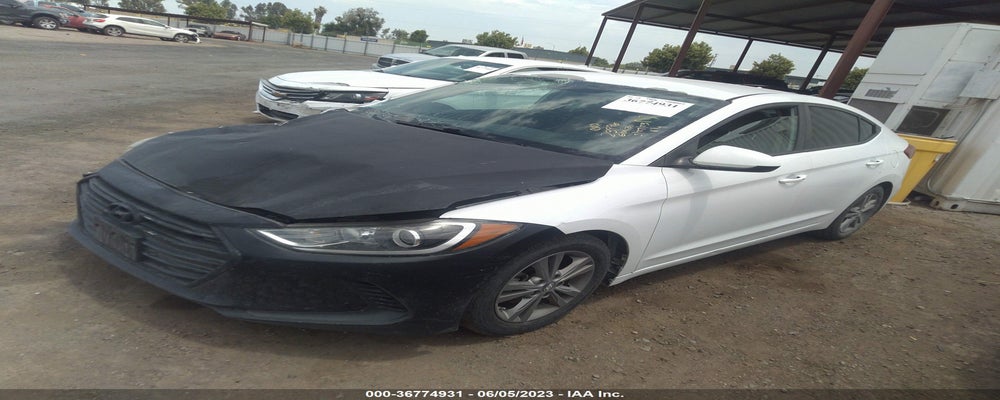 5NPD84LF4HH124899 2017 HYUNDAI ELANTRA photo no. 2