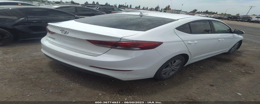 5NPD84LF4HH124899 2017 HYUNDAI ELANTRA photo no. 4
