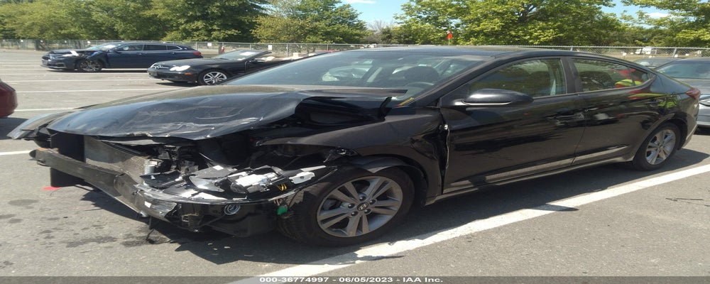 KMHD84LF0JU520531 2018 HYUNDAI ELANTRA photo no. 2