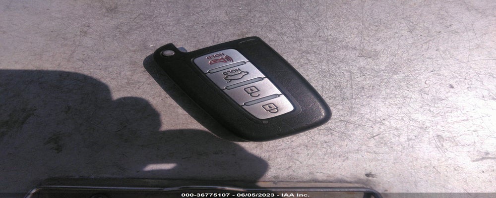 5NPEC4AB1CH325543 2012 HYUNDAI SONATA photo no. 11