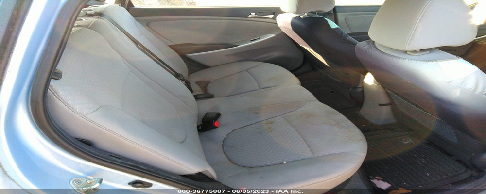 KMHCU5AE1DU070495 2013 HYUNDAI ACCENT photo no. 8