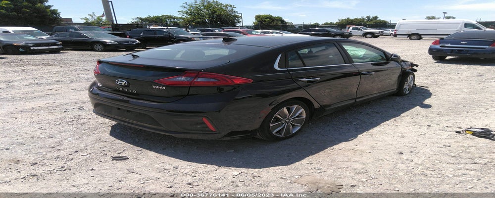 KMHC85LC7JU083683 2018 HYUNDAI IONIQ HYBRID photo no. 4