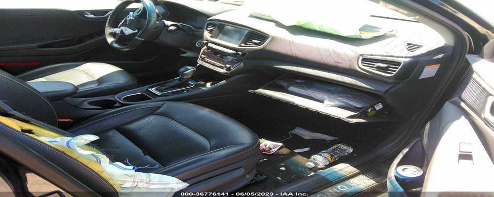 KMHC85LC7JU083683 2018 HYUNDAI IONIQ HYBRID photo no. 5