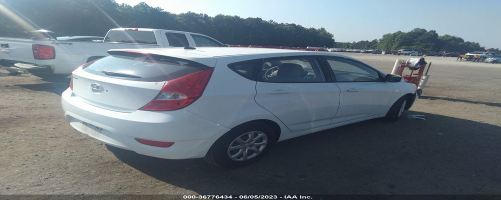KMHCT5AE6DU117944 2013 HYUNDAI ACCENT photo no. 4