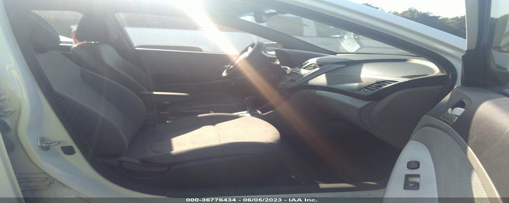 KMHCT5AE6DU117944 2013 HYUNDAI ACCENT photo no. 5