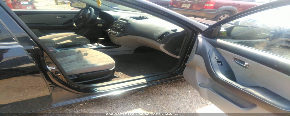 KMHDU4ADXAU152744 2010 HYUNDAI ELANTRA photo no. 5