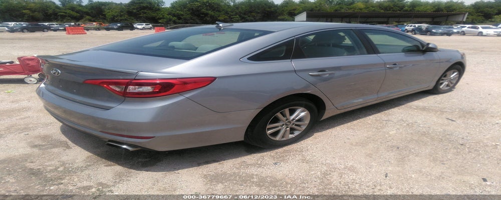 5NPE24AF0GH260549 2016 HYUNDAI SONATA photo no. 4