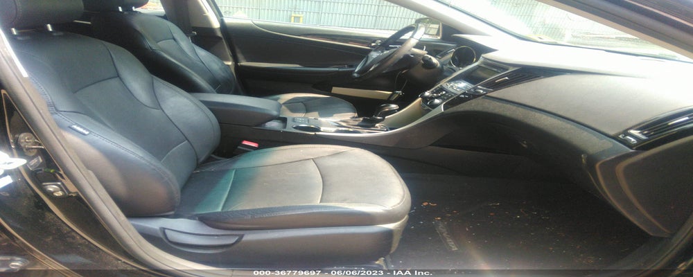 5NPEC4ACXBH239672 2011 HYUNDAI SONATA photo no. 5