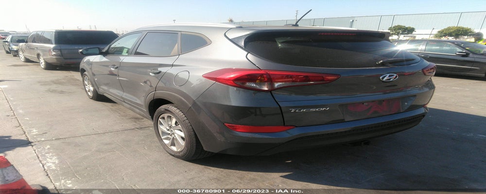 KM8J33A45GU119823 2016 HYUNDAI TUCSON photo no. 3