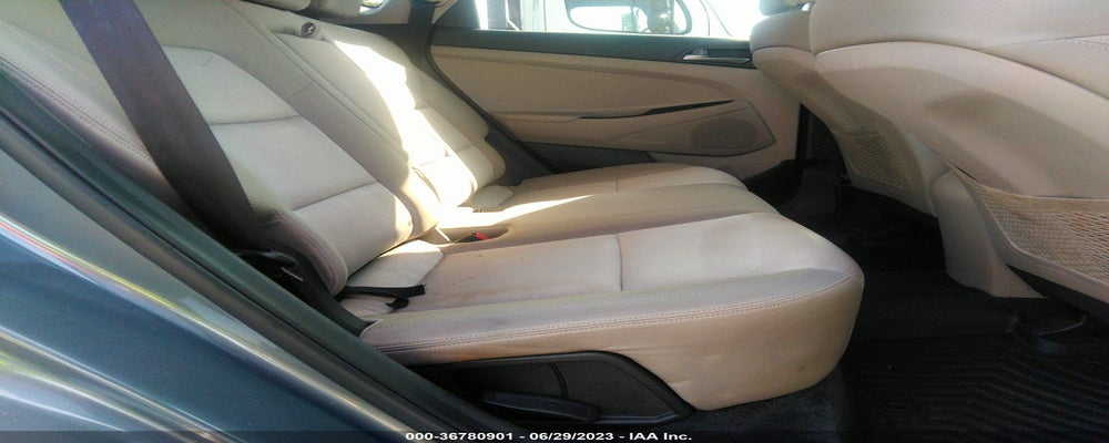 KM8J33A45GU119823 2016 HYUNDAI TUCSON photo no. 8