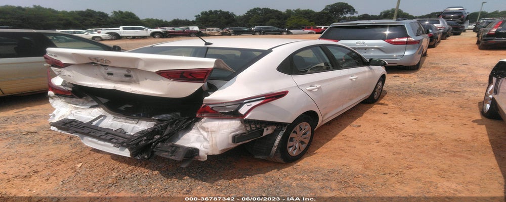 3KPC24A63NE169106 2022 HYUNDAI ACCENT photo no. 4