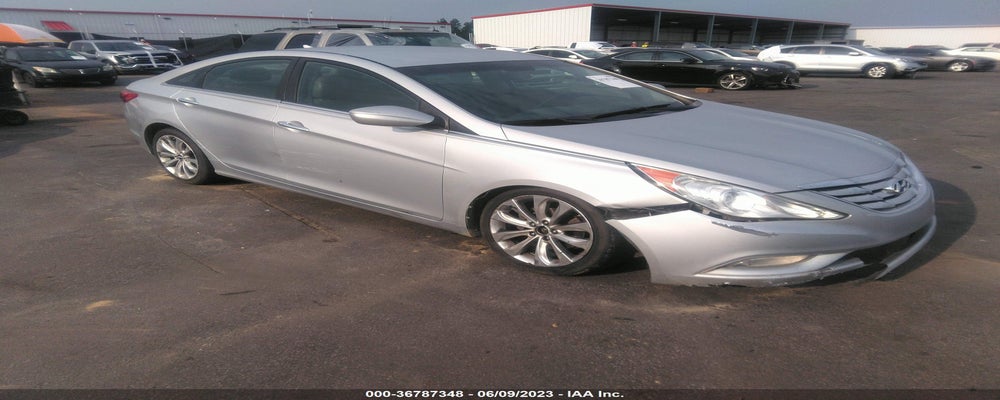 5NPEC4AC1BH000902 2011 HYUNDAI SONATA photo no. 11