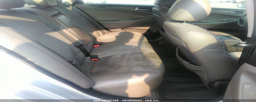 5NPEC4AC1BH000902 2011 HYUNDAI SONATA photo no. 8