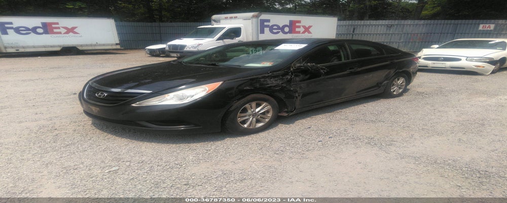 5NPEB4AC2BH229088 2011 HYUNDAI SONATA photo no. 2