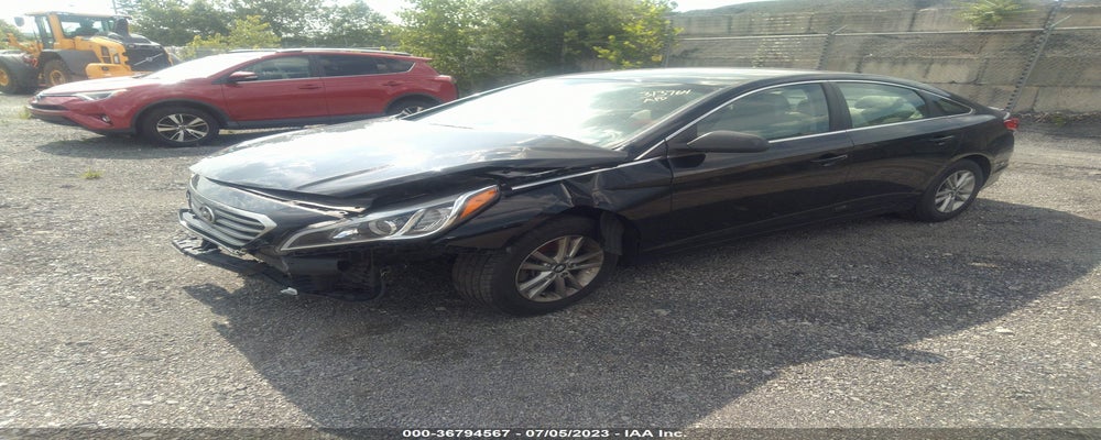 5NPE24AF1HH490666 2017 HYUNDAI SONATA photo no. 2