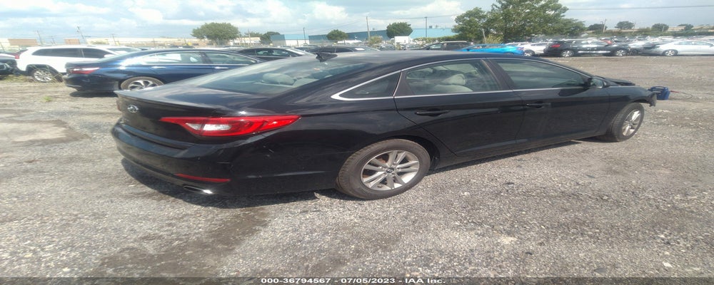 5NPE24AF1HH490666 2017 HYUNDAI SONATA photo no. 4