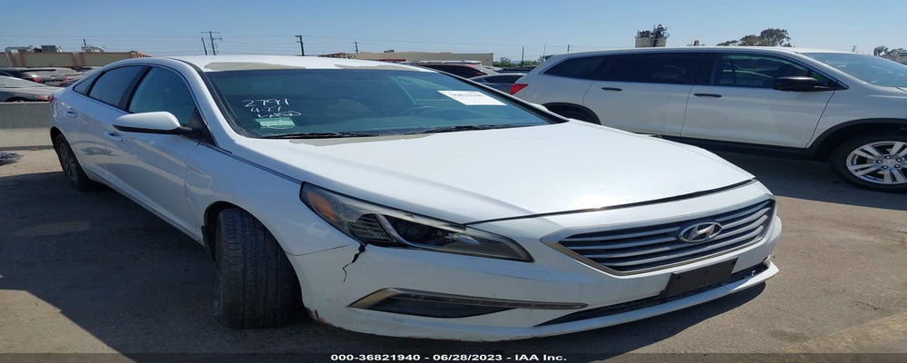 5NPE24AF8FH055382 2015 HYUNDAI SONATA photo no. 2