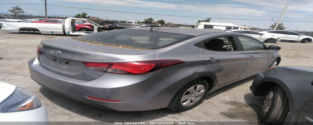 5NPDH4AE8GH769449 2016 HYUNDAI ELANTRA photo no. 4