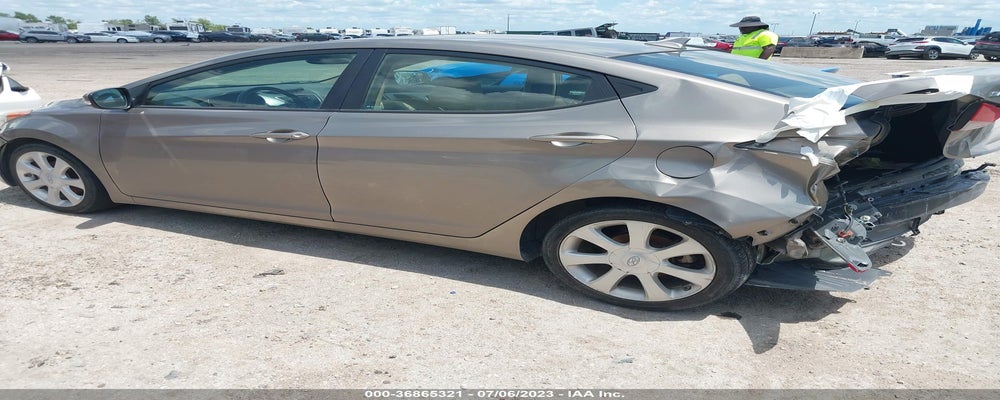 5NPDH4AE7DH283078 2013 HYUNDAI ELANTRA photo no. 3