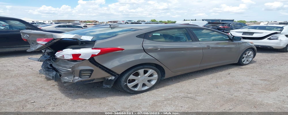 5NPDH4AE7DH283078 2013 HYUNDAI ELANTRA photo no. 4