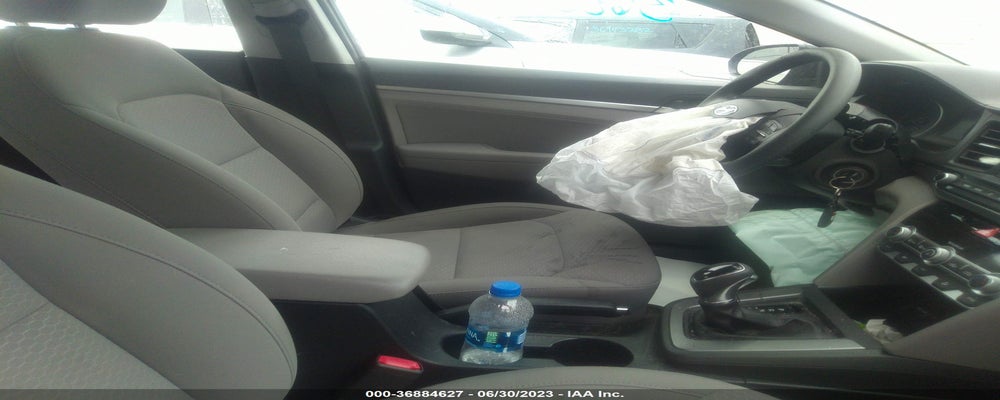 KMHD84LF1LU081990 2020 HYUNDAI ELANTRA photo no. 5