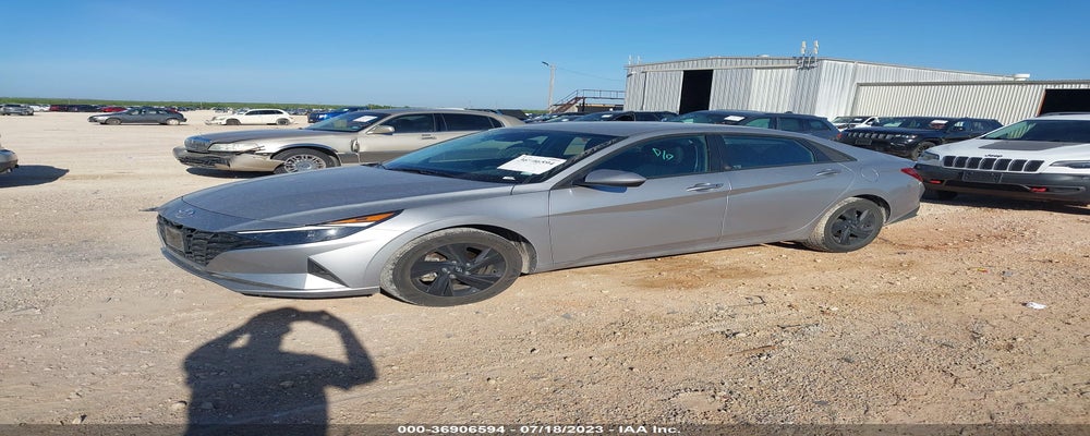5NPLM4AG6MH011694 2021 HYUNDAI ELANTRA photo no. 2
