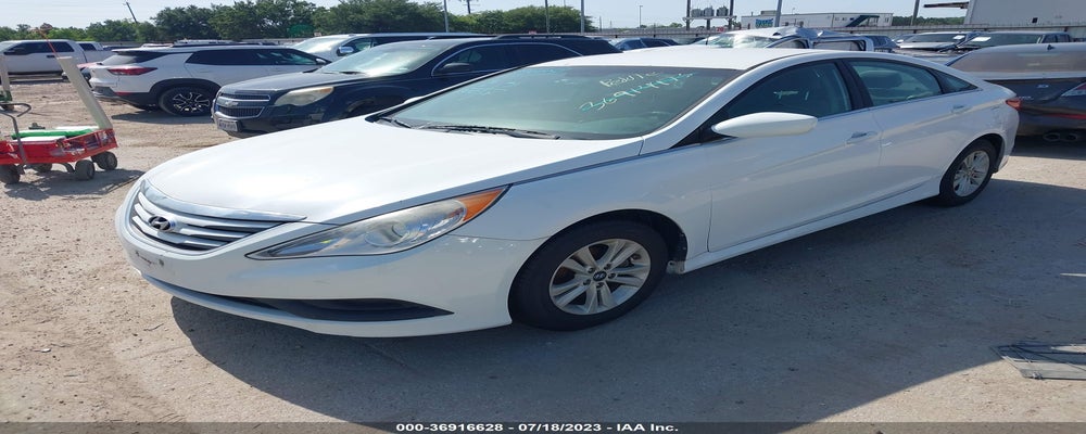 5NPEB4AC0EH863911 2014 HYUNDAI SONATA photo no. 2